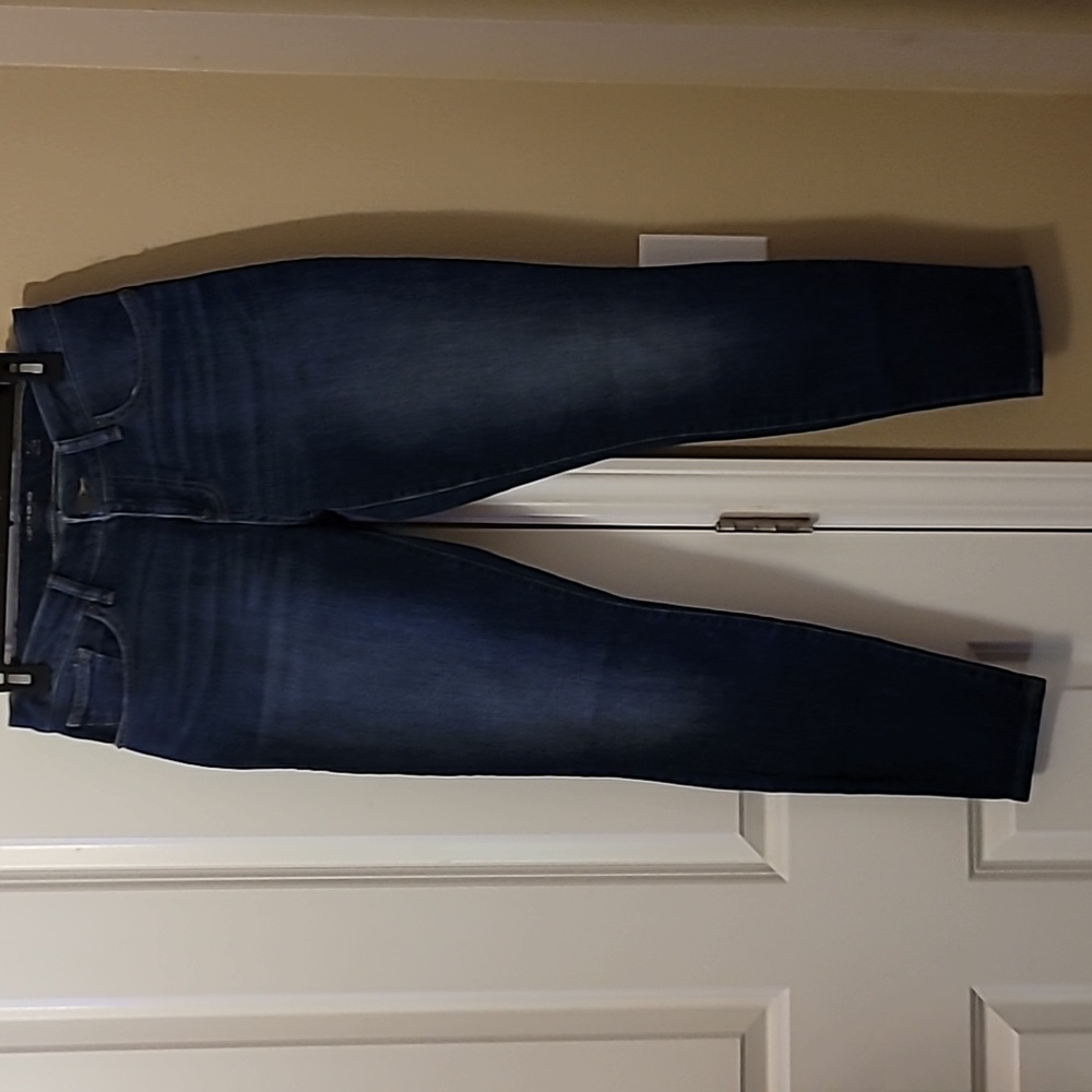 Women's size 8 lucky brand jeans